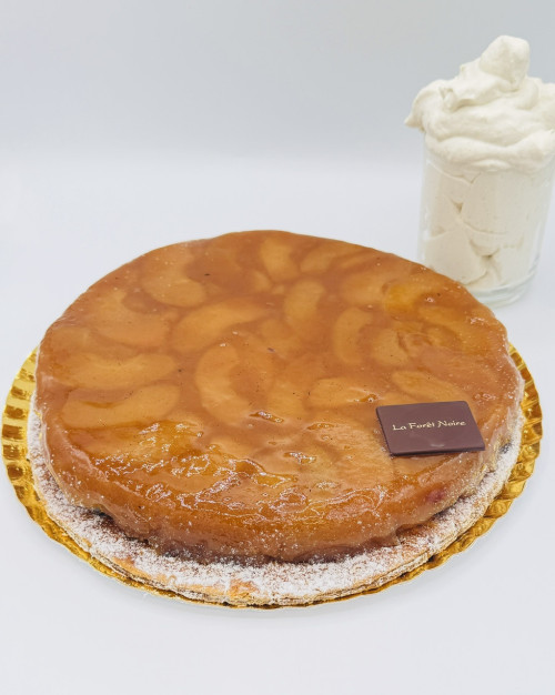 08 pers Tarte Tatin et sa Crème Vanille 